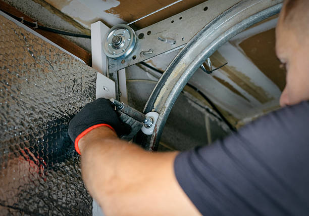 Affordable Garage Door solutions in Lake Belvedere Estates, FL